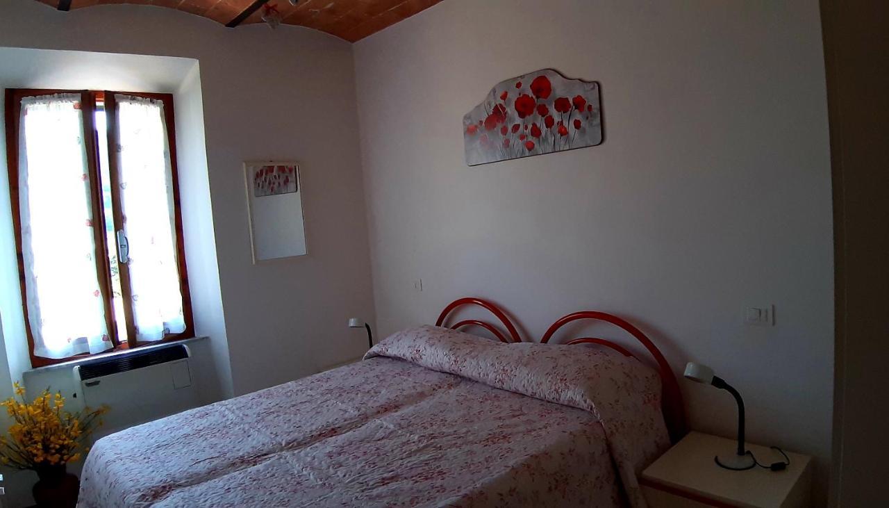 Appartamenti Di Luca&Sara Le Piazze Dış mekan fotoğraf