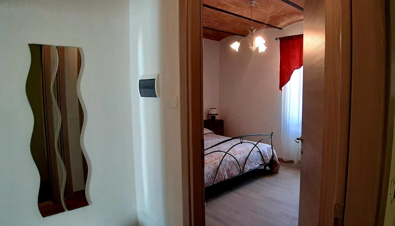 Appartamenti Di Luca&Sara Le Piazze Dış mekan fotoğraf
